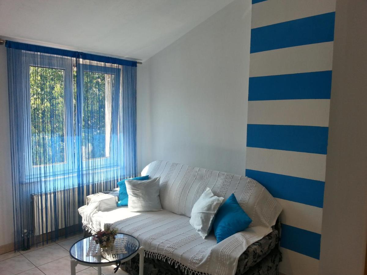 Apartmani Elena Malinska Ngoại thất bức ảnh