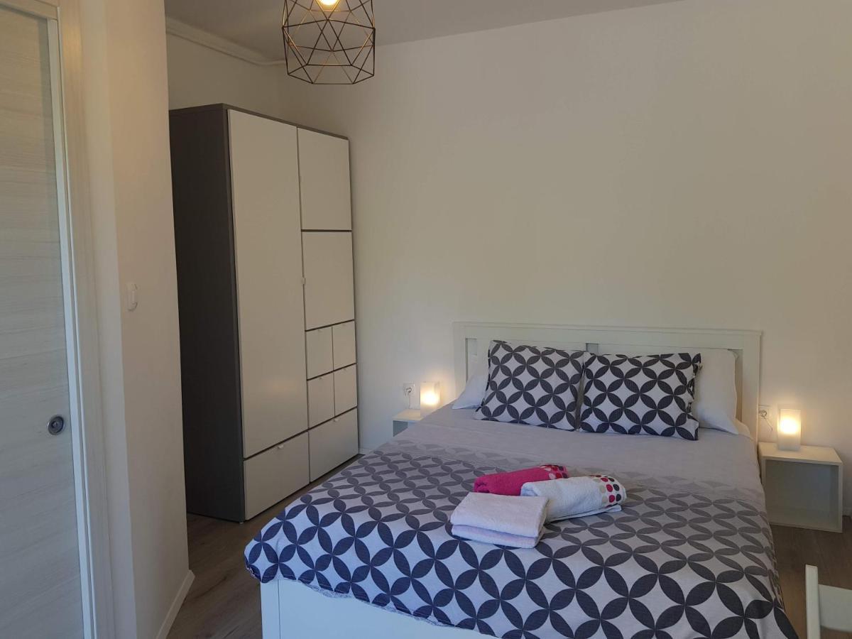 Apartmani Elena Malinska Ngoại thất bức ảnh